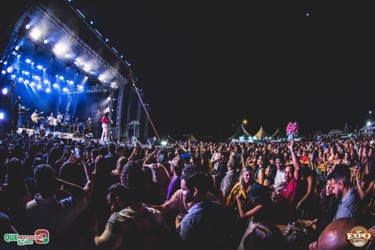 DSC_4437 Mari Fernandez leva o público ao delírio na segunda noite da Expo Teixeira 2025 842