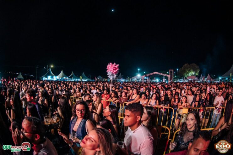DSC_4439 Mari Fernandez leva o público ao delírio na segunda noite da Expo Teixeira 2025 844