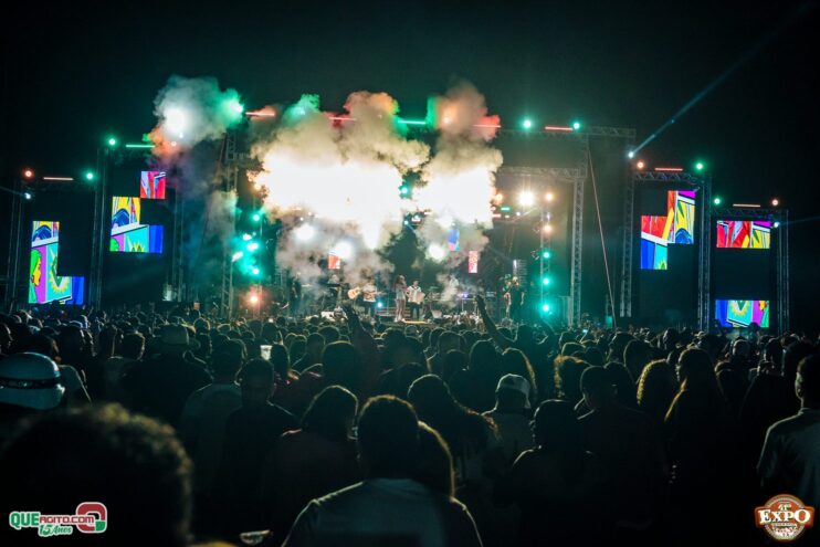 DSC_4488 Mari Fernandez leva o público ao delírio na segunda noite da Expo Teixeira 2025 881