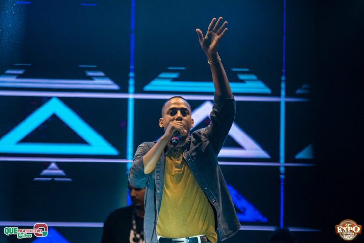 DSC_4553 Mari Fernandez leva o público ao delírio na segunda noite da Expo Teixeira 2025 927