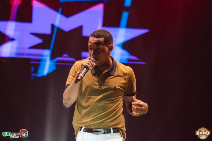 DSC_4578 Mari Fernandez leva o público ao delírio na segunda noite da Expo Teixeira 2025 933