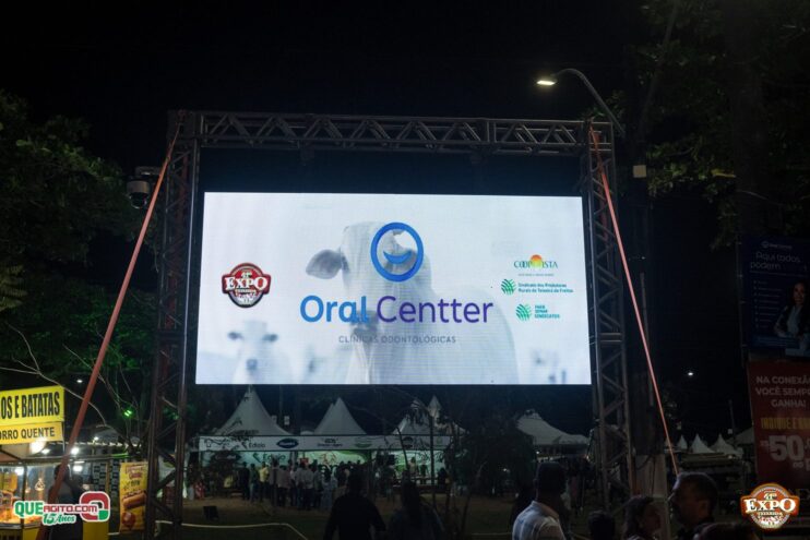 Danilo e Davi, Sinho Ferrary e Kaelzinho Ferraz agitam a terceira noite da Expo Teixeira 2025 40