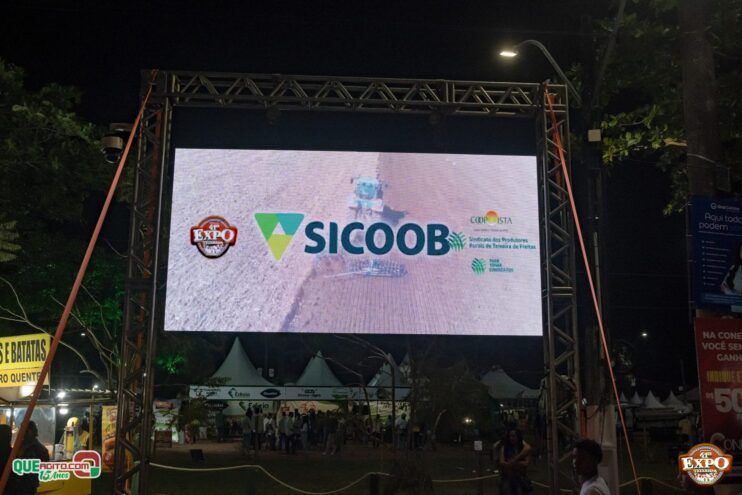 Danilo e Davi, Sinho Ferrary e Kaelzinho Ferraz agitam a terceira noite da Expo Teixeira 2025 26