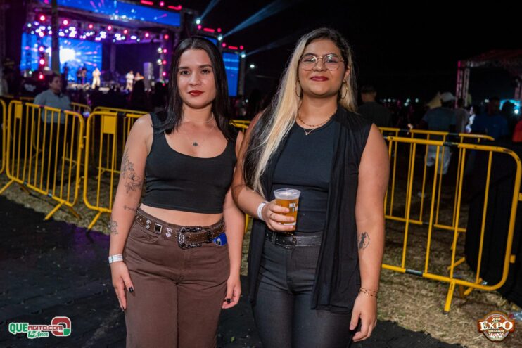 Danilo e Davi, Sinho Ferrary e Kaelzinho Ferraz agitam a terceira noite da Expo Teixeira 2025 53