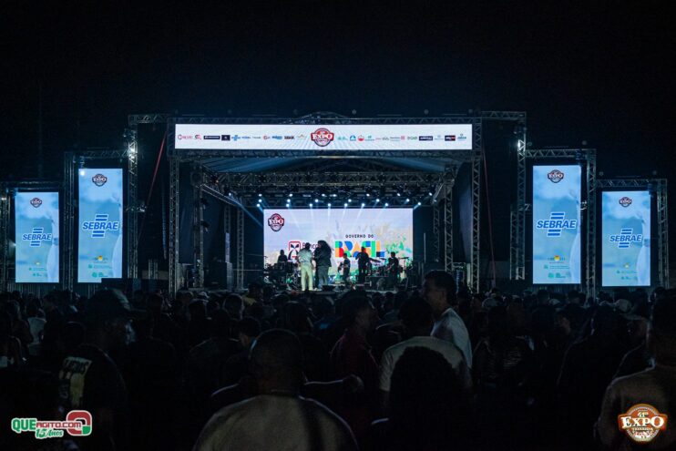 Danilo e Davi, Sinho Ferrary e Kaelzinho Ferraz agitam a terceira noite da Expo Teixeira 2025 92