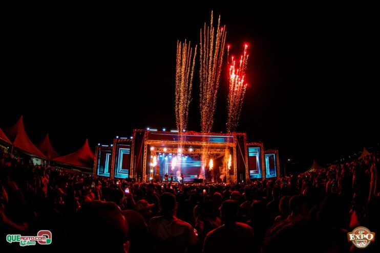 Danilo e Davi, Sinho Ferrary e Kaelzinho Ferraz agitam a terceira noite da Expo Teixeira 2025 180