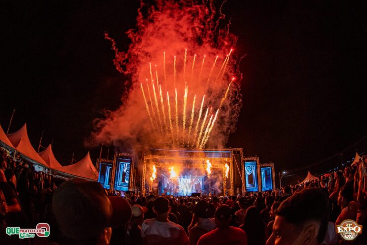 Danilo e Davi, Sinho Ferrary e Kaelzinho Ferraz agitam a terceira noite da Expo Teixeira 2025 185
