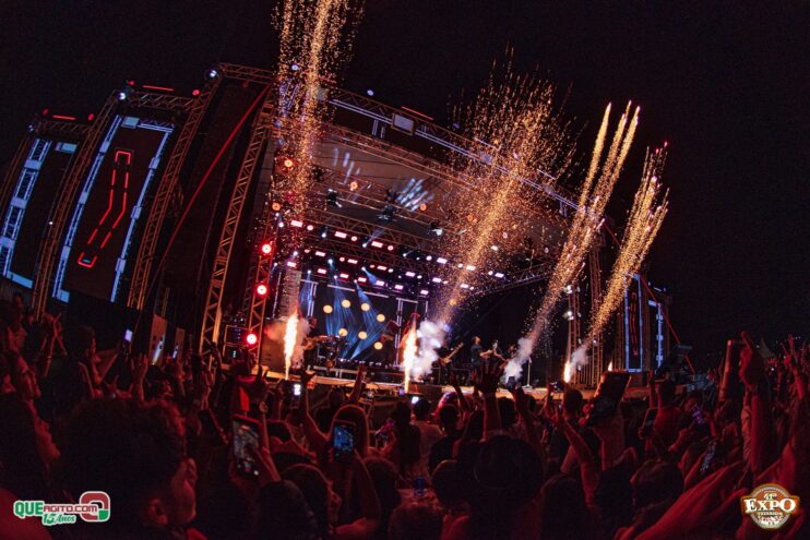 Danilo e Davi, Sinho Ferrary e Kaelzinho Ferraz agitam a terceira noite da Expo Teixeira 2025 218