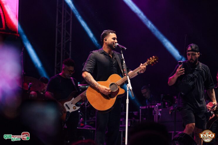 Danilo e Davi, Sinho Ferrary e Kaelzinho Ferraz agitam a terceira noite da Expo Teixeira 2025 230