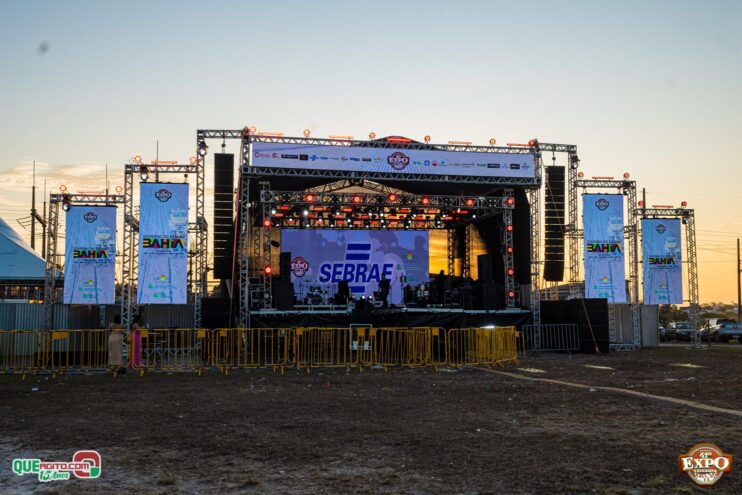 Samba Jr e Balada VIP fecham com chave de ouro a Expo Teixeira 2025 32