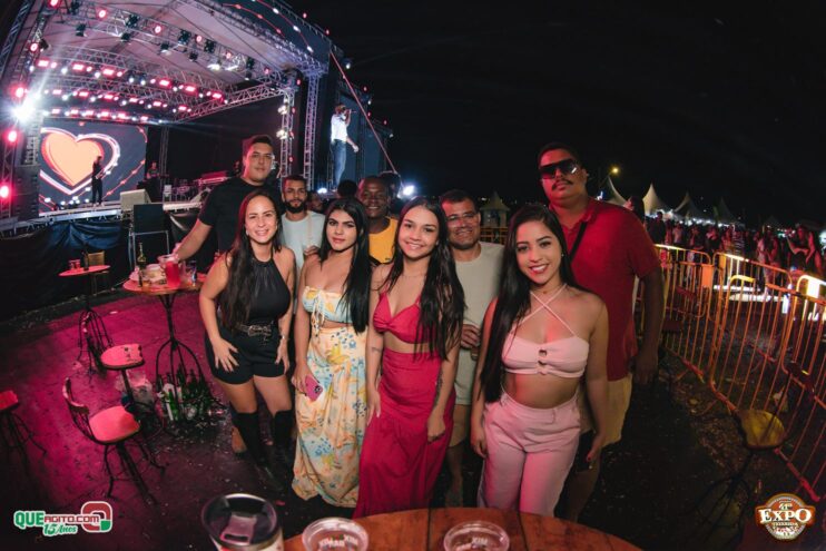 Samba Jr e Balada VIP fecham com chave de ouro a Expo Teixeira 2025 250