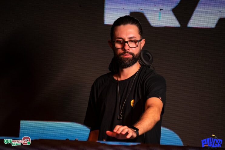 DSC_6832 MC Rick coloca o público pra ferver na segunda noite do Pluga Week Festival 2025 35