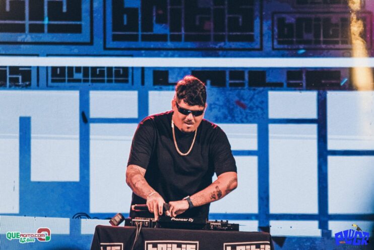 DSC_7863 MC Cabelinho encerra o Pluga Week Festival 2025 com show eletrizante em Porto Seguro 191