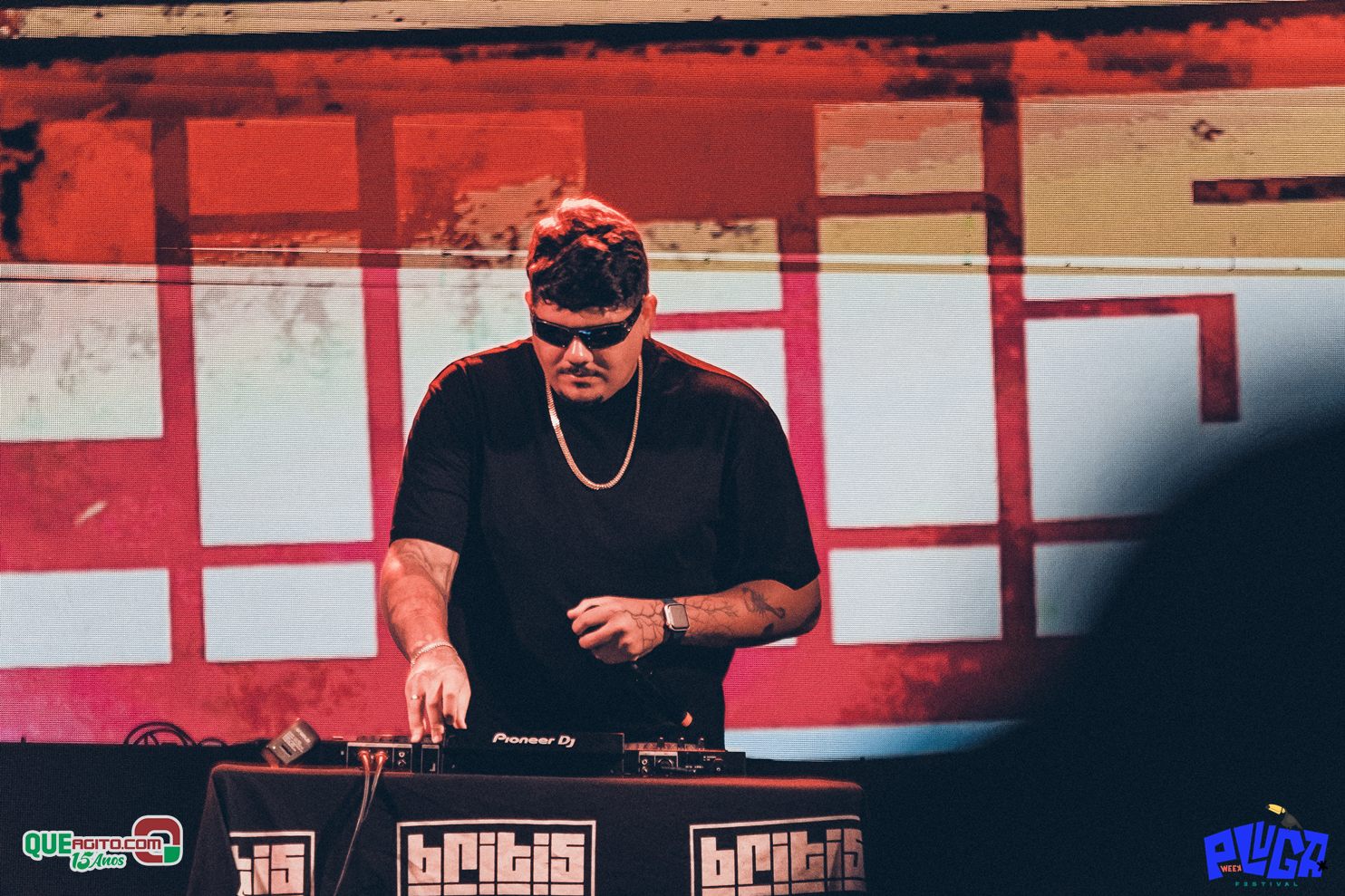 MC Cabelinho encerra o Pluga Week Festival 2025 com show eletrizante em Porto Seguro 8