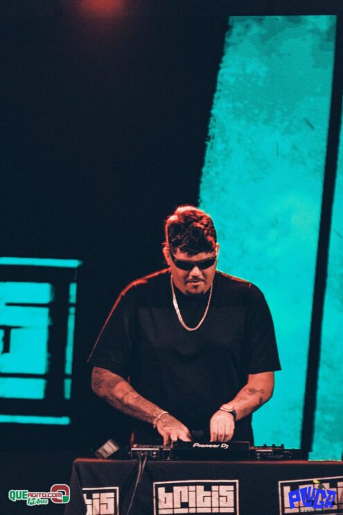 DSC_7878 MC Cabelinho encerra o Pluga Week Festival 2025 com show eletrizante em Porto Seguro 200