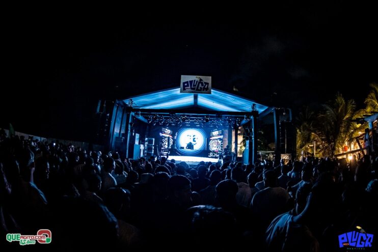 DSC_8539 MC Cabelinho encerra o Pluga Week Festival 2025 com show eletrizante em Porto Seguro 886