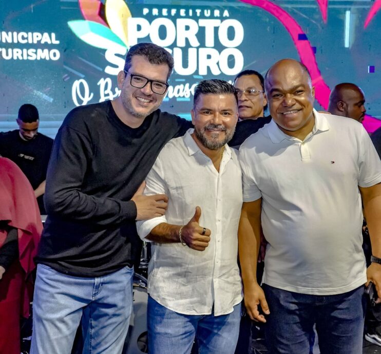 Fé, adoração e avivamento marcam o encerramento da Semana da Cultura Evangélica em Porto Seguro com show de Fernandinho 12