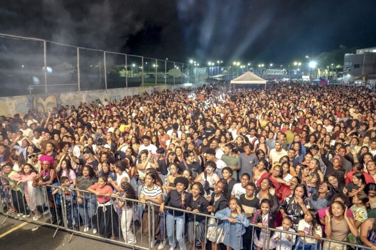 Fé, adoração e avivamento marcam o encerramento da Semana da Cultura Evangélica em Porto Seguro com show de Fernandinho 17