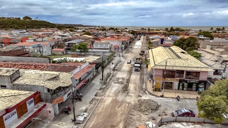 Imagem do WhatsApp de 2025-10-07 à(s) 18.43.01_92483de7 Prefeito Jânio Natal visita obras da Rua Pero Vaz de Caminha e da ciclovia no Anel Viário 18