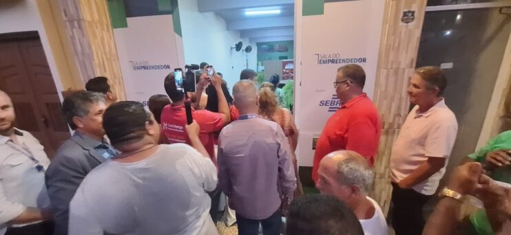 Prefeitura de Belmonte inaugura Sala do Empreendedor para impulsionar o desenvolvimento local 18