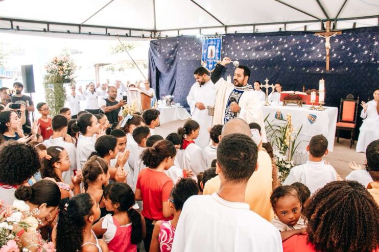Imagem do WhatsApp de 2025-10-12 à(s) 22.12.02_689056dc Porto Seguro celebra Dia de Nossa Senhora Aparecida com fé, tradição e homenagens à Padroeira do Brasil 17