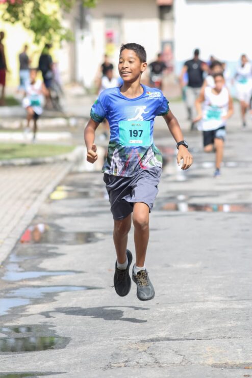 Imagem do WhatsApp de 2025-10-13 à(s) 17.02.57_c31fa9d5 Esporte, alegria e solidariedade na 2ª Corrida Infantujuvenil do Baianão 13