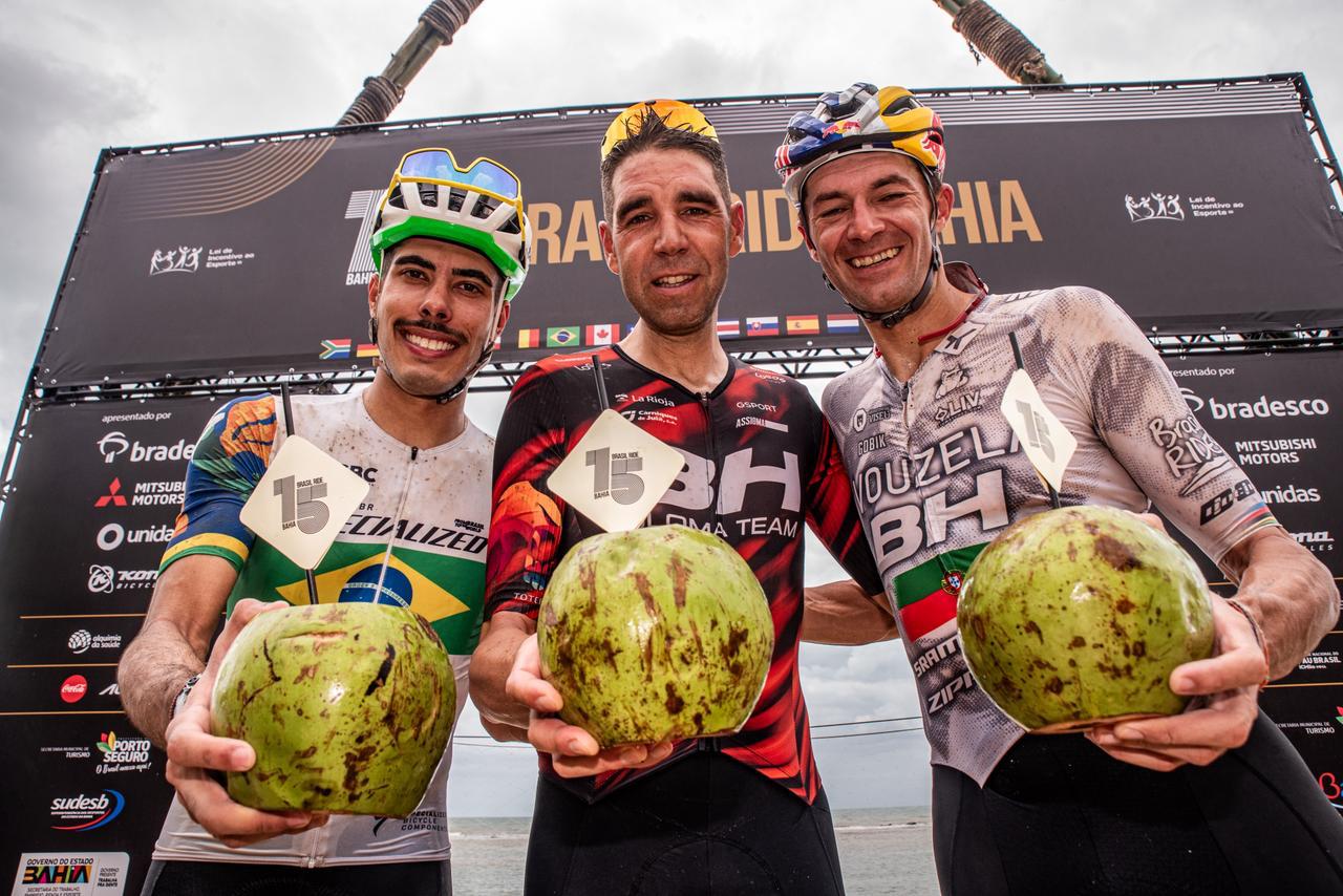 Brasil Ride abre 15ª edição com festa e emoção em Arraial d’Ajuda 11