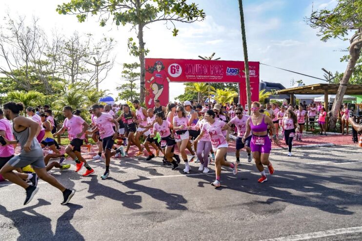 Porto Seguro se veste de rosa em ação pelo combate ao câncer de mama 29