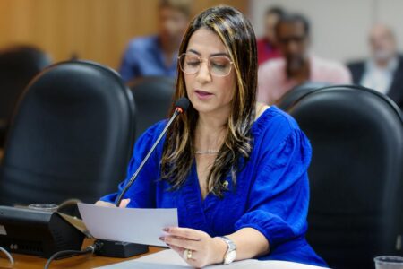 Deputada Cláudia Oliveira reforça cobrança por obras no desvio da BR-101 para garantir mobilidade e segurança Deputada Cláudia Oliveira reforça cobrança por obras no desvio da BR-101 para garantir mobilidade e segurança 11