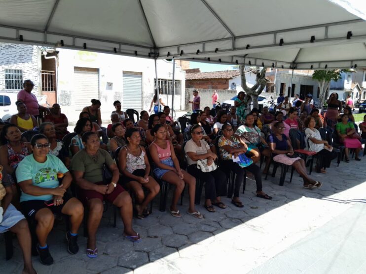 Imagem do WhatsApp de 2025-10-30 à(s) 16.34.40_c8368194 Prefeitura de Belmonte realiza Feira de Saúde Outubro Rosa com ações durante todo o dia voltadas à saúde da mulher 29