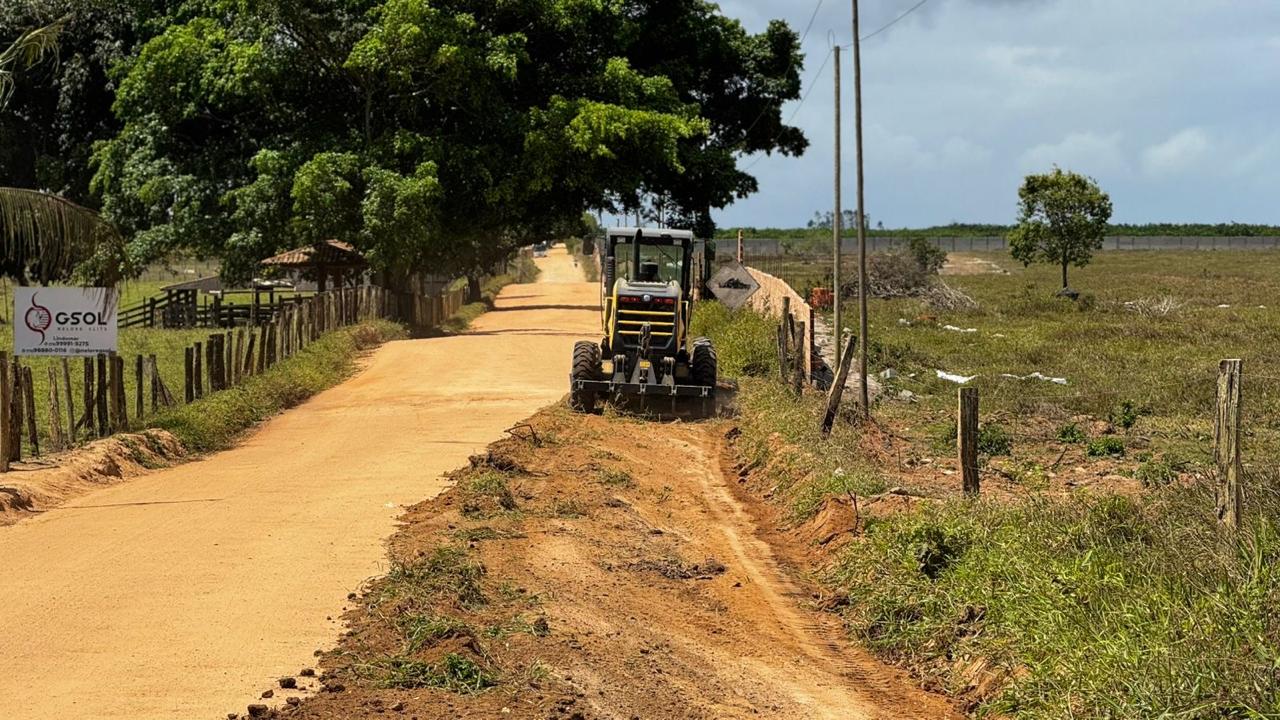 Prefeitura de Eunápolis intensifica patrolamento nas estradas da zona rural 7