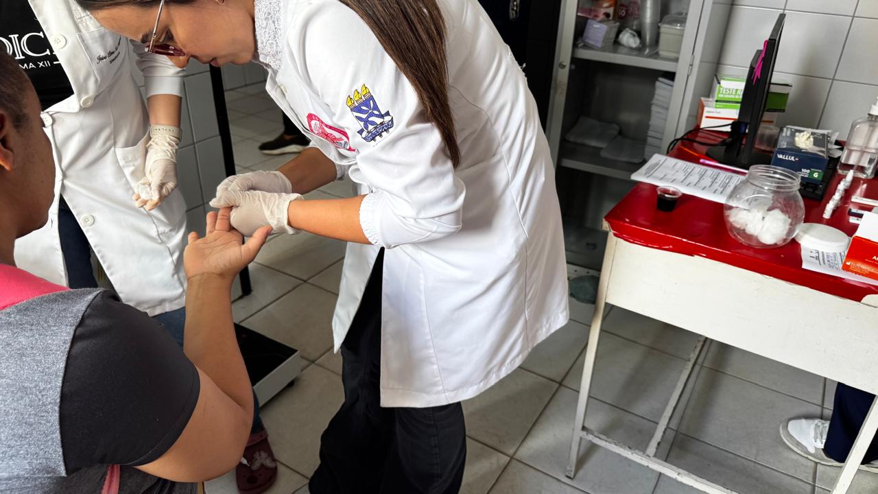 Deu Match! Campanha da Prefeitura de Eunápolis mobiliza população com vacinação e prevenção ao câncer 6