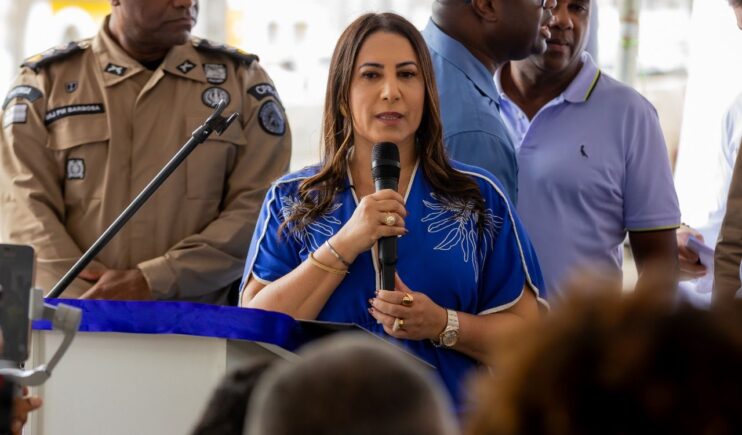 Governo do Estado entrega novos equipamentos e reforça serviços em Teixeira de Freitas 25