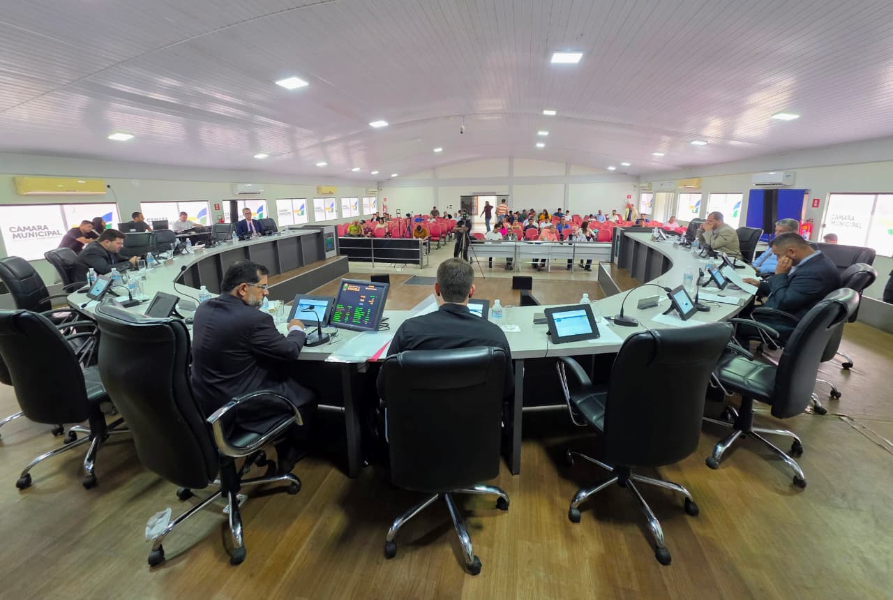 Lei que cria “Selo Empresa Amiga do Social” é criada em Eunápolis 4