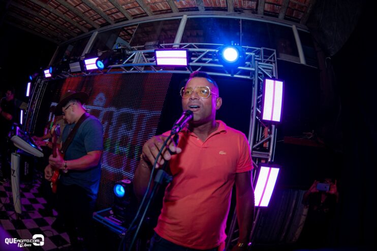 Vall Sylva agita a noite de sexta-feira na Ilha de Guriri com show inesquecível 35