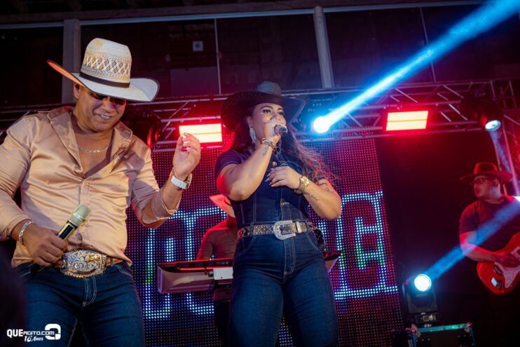 Vall Sylva agita a noite de sexta-feira na Ilha de Guriri com show inesquecível 47