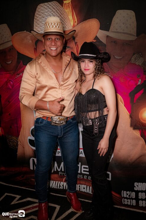 Vall Sylva agita a noite de sexta-feira na Ilha de Guriri com show inesquecível 66