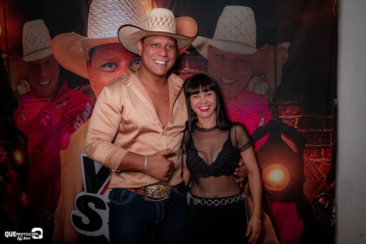 Vall Sylva agita a noite de sexta-feira na Ilha de Guriri com show inesquecível 71