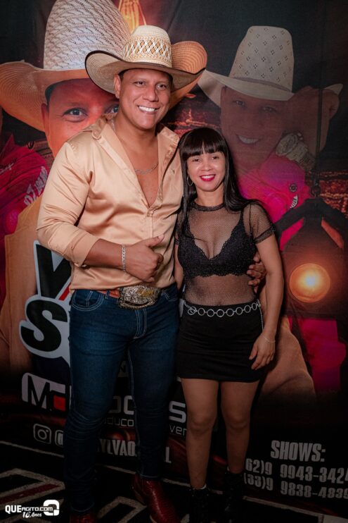 Vall Sylva agita a noite de sexta-feira na Ilha de Guriri com show inesquecível 72