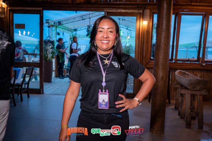 Anna Catarina agita o Arrocha Sueds Beach em Porto Seguro 15