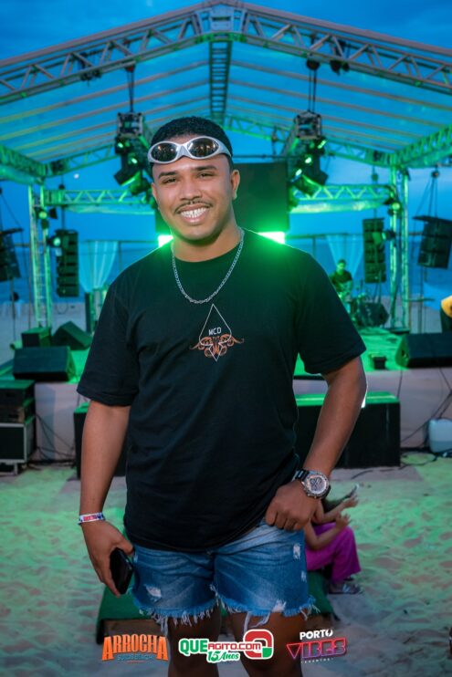 Anna Catarina agita o Arrocha Sueds Beach em Porto Seguro 13