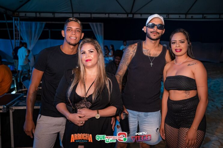 Anna Catarina agita o Arrocha Sueds Beach em Porto Seguro 39