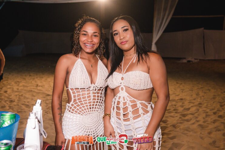 Anna Catarina agita o Arrocha Sueds Beach em Porto Seguro 51