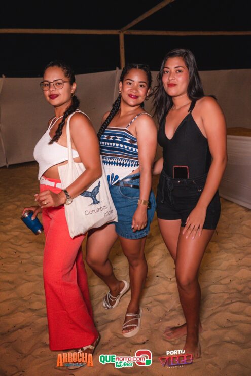 Anna Catarina agita o Arrocha Sueds Beach em Porto Seguro 92