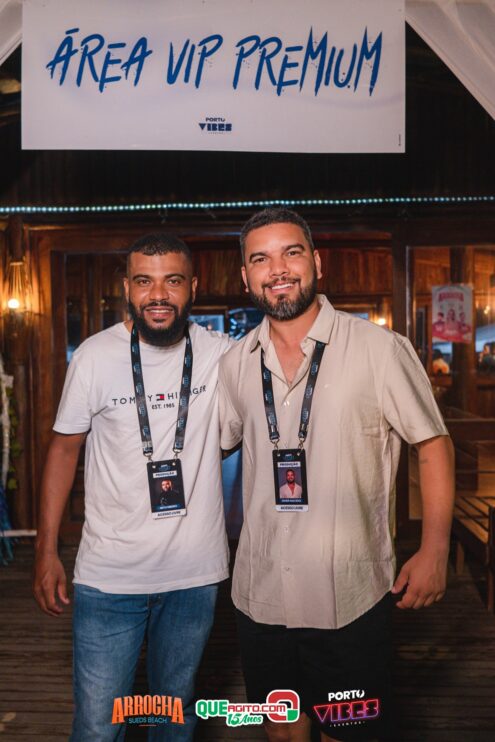 Anna Catarina agita o Arrocha Sueds Beach em Porto Seguro 109