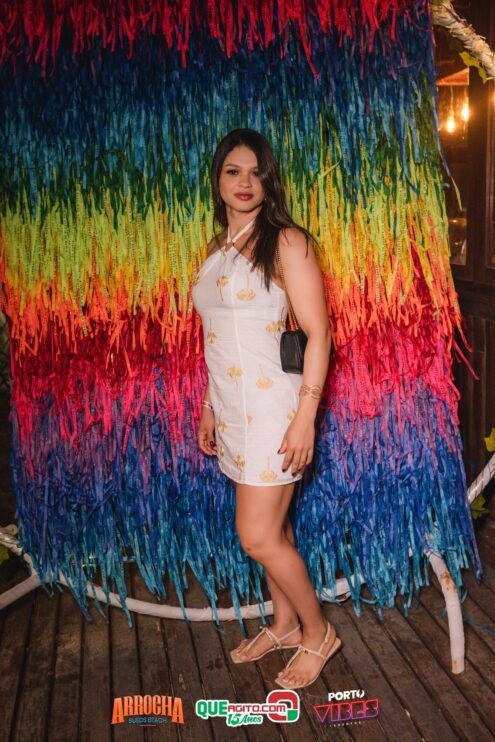 Anna Catarina agita o Arrocha Sueds Beach em Porto Seguro 129