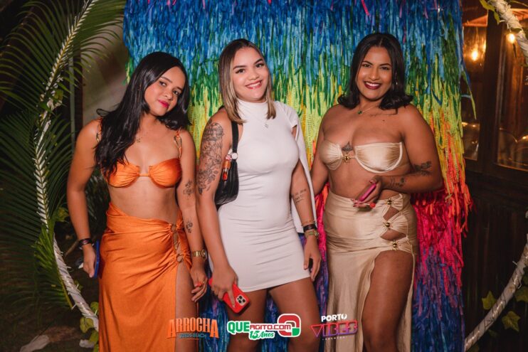 Anna Catarina agita o Arrocha Sueds Beach em Porto Seguro 132