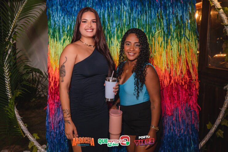 Anna Catarina agita o Arrocha Sueds Beach em Porto Seguro 138