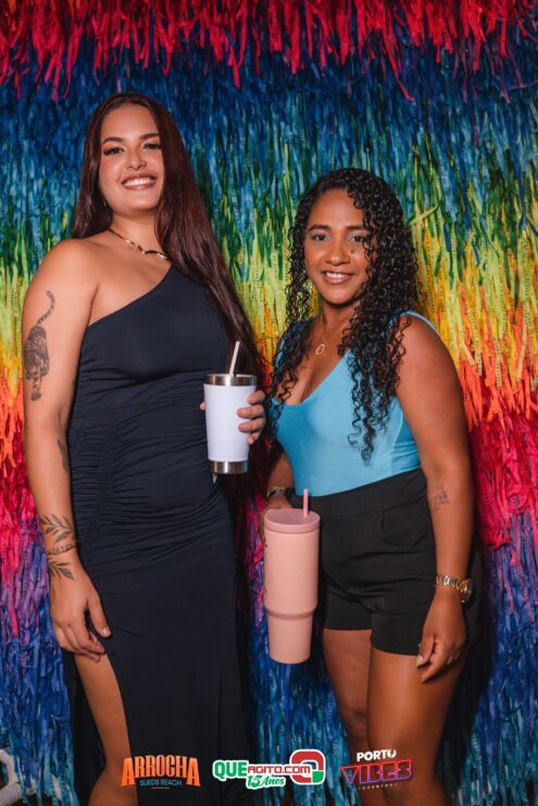 Anna Catarina agita o Arrocha Sueds Beach em Porto Seguro 140