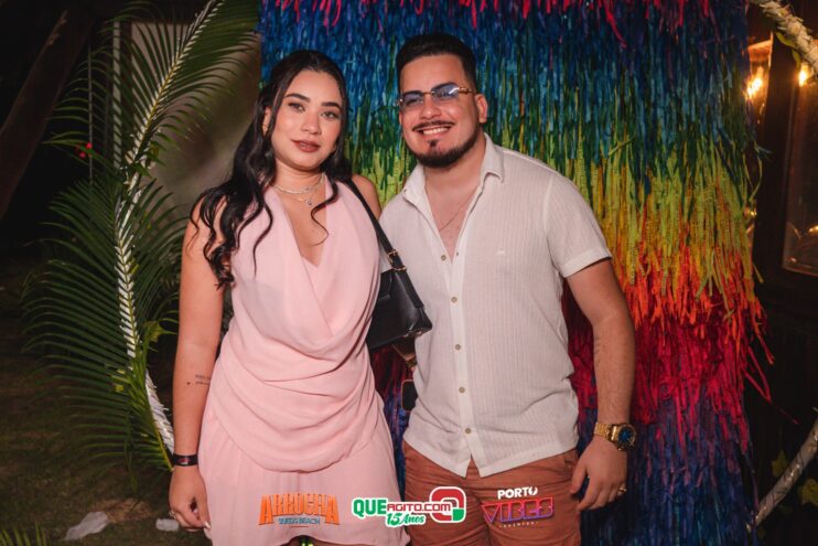 Anna Catarina agita o Arrocha Sueds Beach em Porto Seguro 148